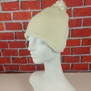 ✔️Charter Club Pom Pom Knit hat